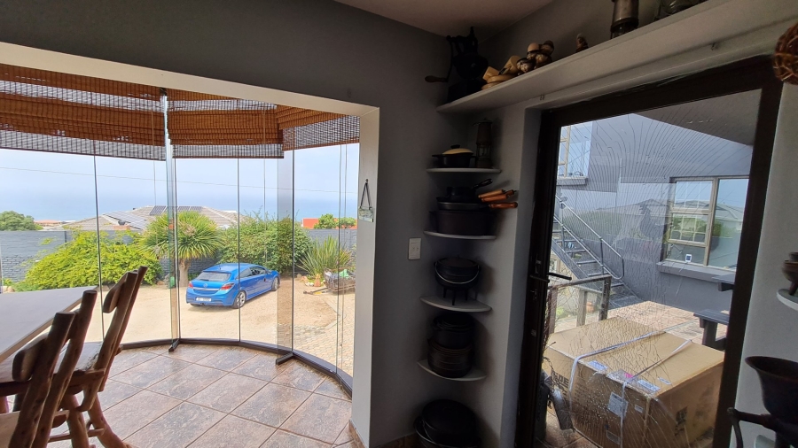 10 Bedroom Property for Sale in Dana Bay Western Cape